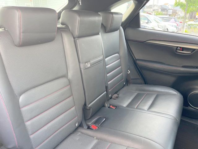Lexus NX 9