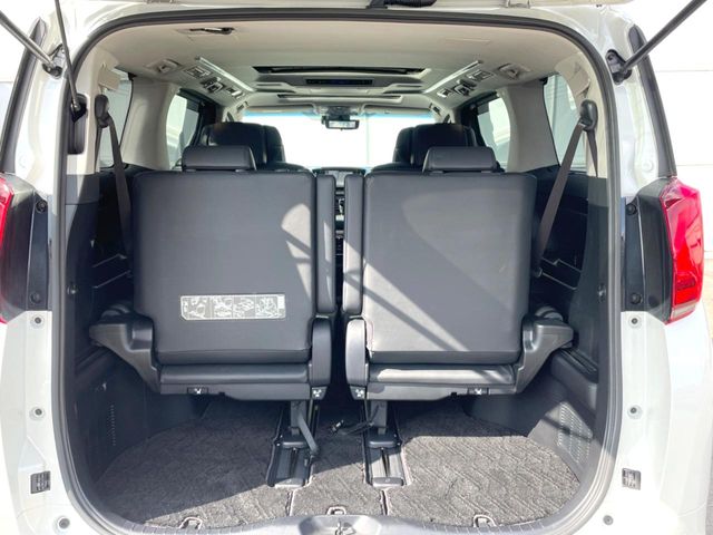Toyota Alphard 10