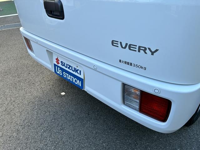 Suzuki Every 12
