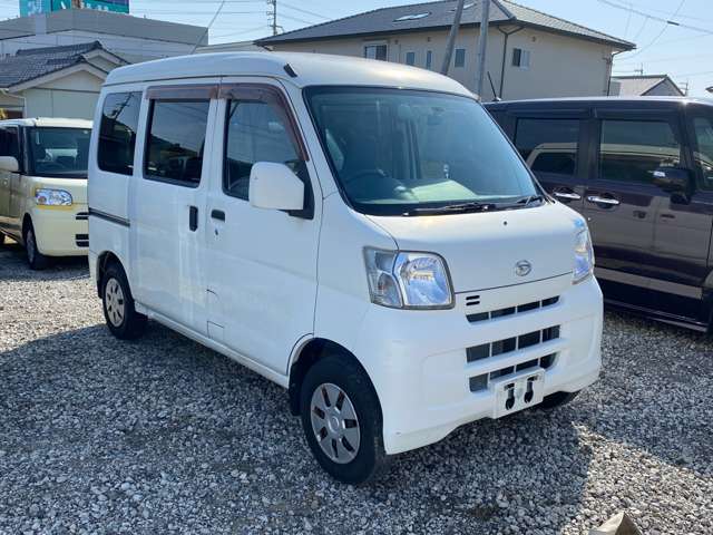 Daihatsu Hijet Cargo 3