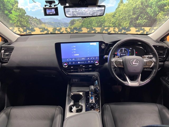 Lexus NX 2