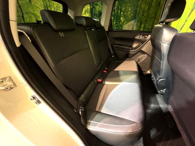 Subaru Forester 9