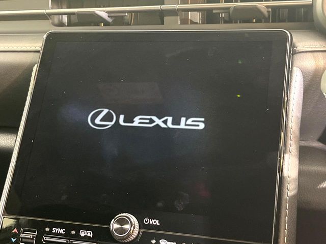 Lexus LBX 3