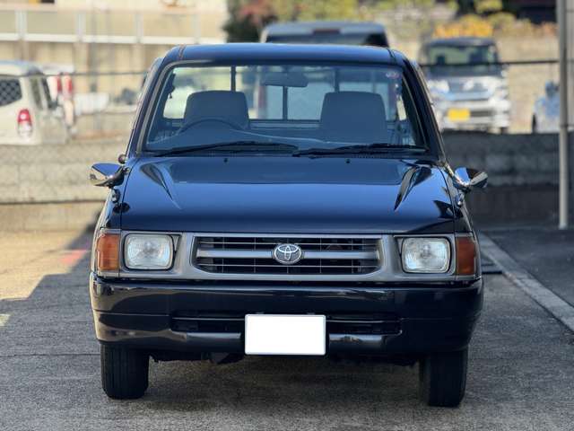 Toyota Hilux 8