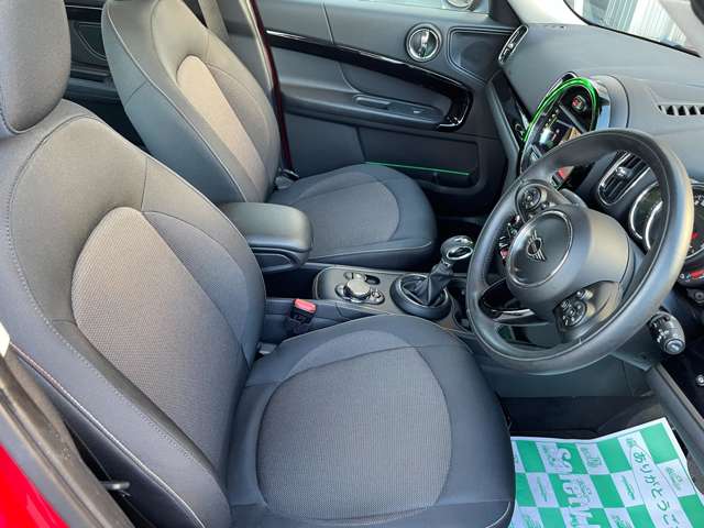 MINI Crossover 11