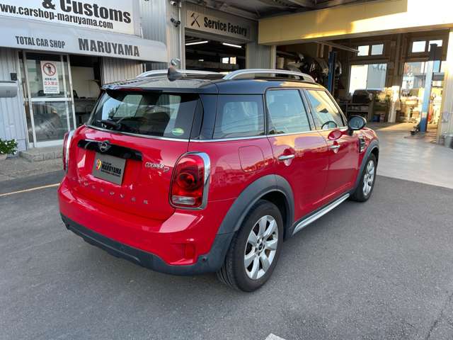 MINI Crossover 9