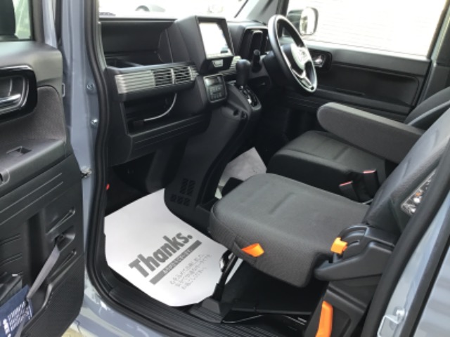 Honda N-VAN 12