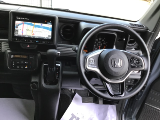 Honda N-VAN 8