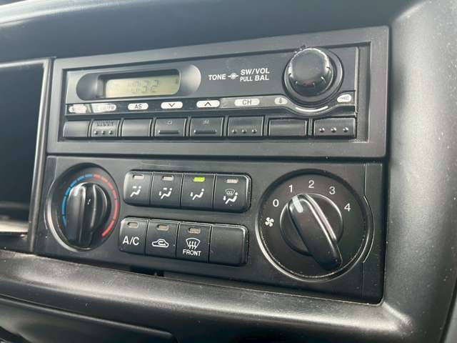 Mazda Bongo Truck 5