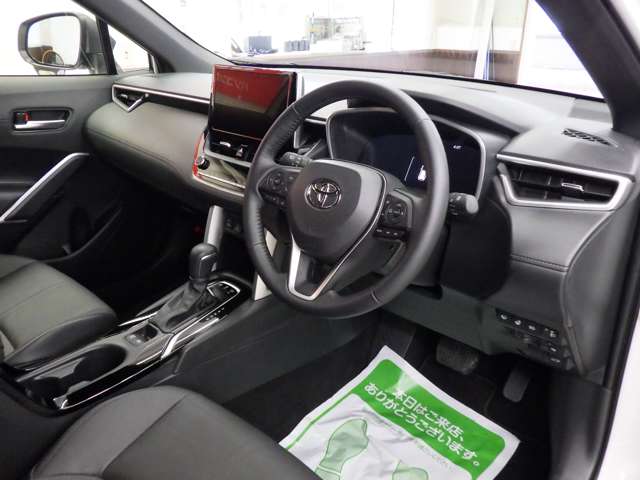 Toyota Corolla Cross 10