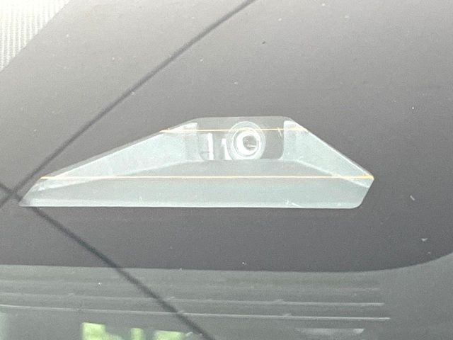 Toyota Noah 7