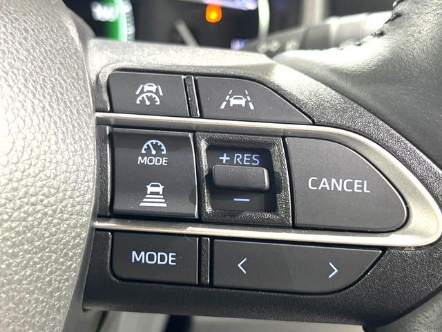 Toyota Noah 8