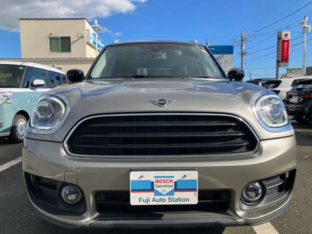MINI Crossover 5