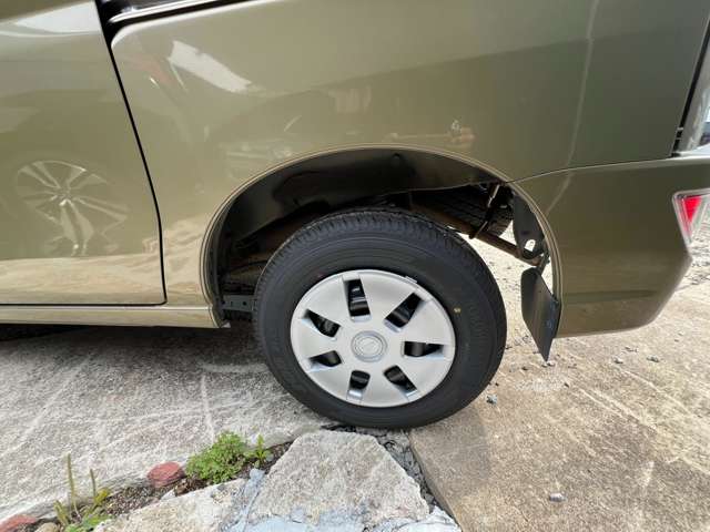 Daihatsu Hijet Deck Van 11