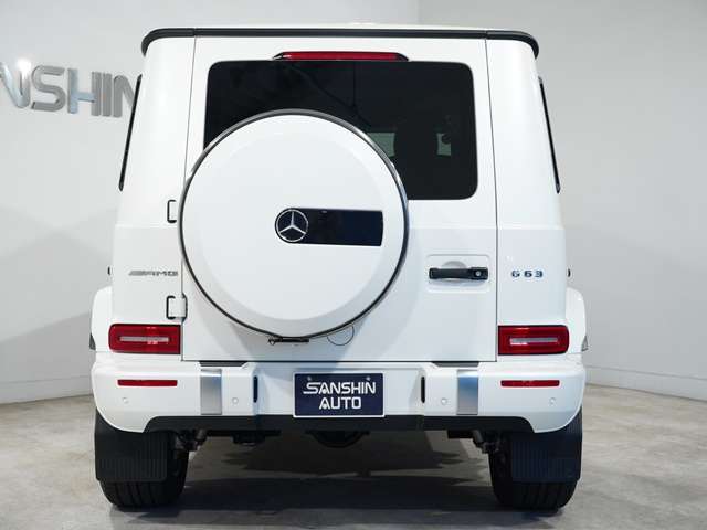 Mercedes-Benz G-Class 6