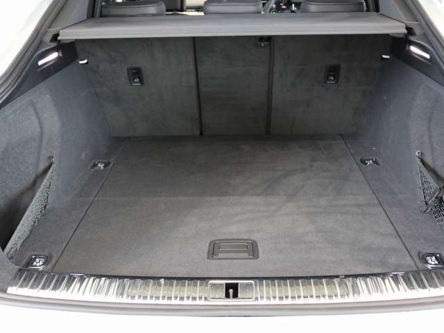 Audi SQ8 Sportback e-tron 11