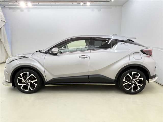 Toyota C-HR 5
