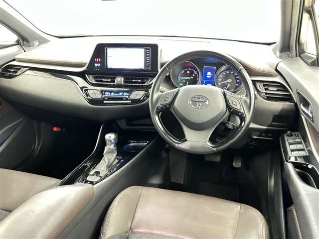 Toyota C-HR 9
