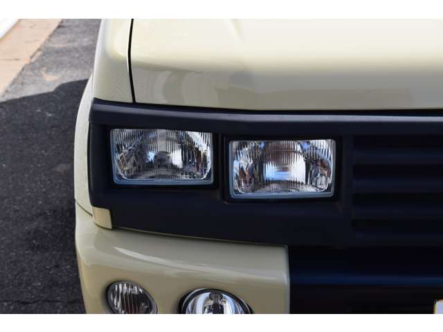 Mitsubishi Pajero Mini 7