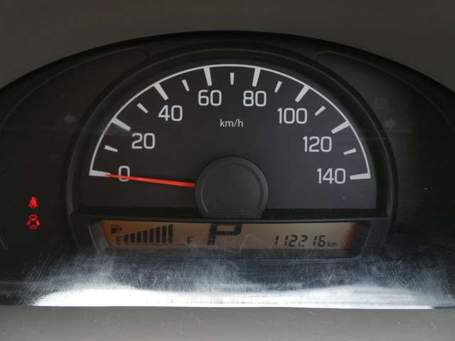 Nissan NV100 Clipper 11