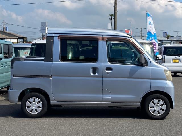 Daihatsu Hijet Deck Van 2