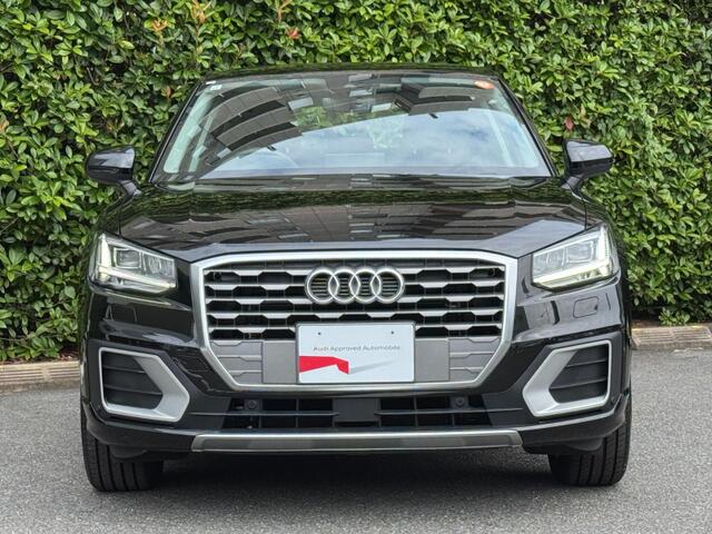 Audi Q2 3