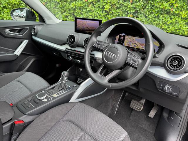 Audi Q2 7