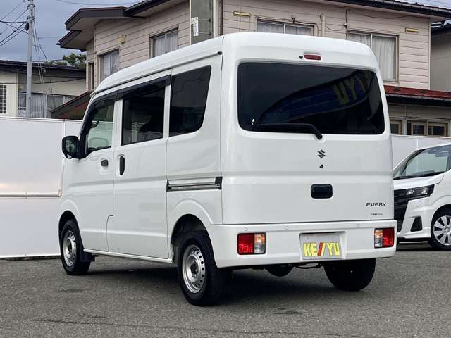 Suzuki Every 6