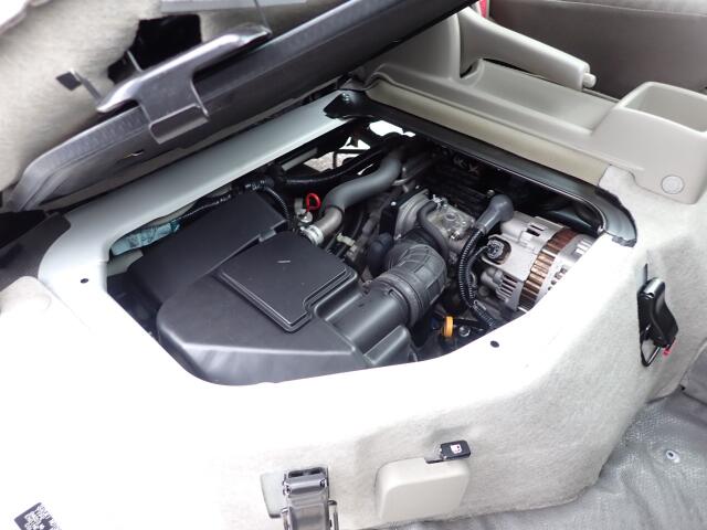 Suzuki Every 8