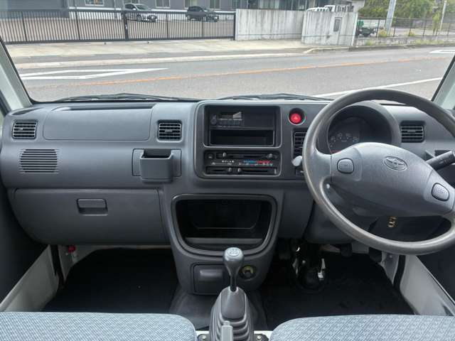 Toyota Pixis Truck 2