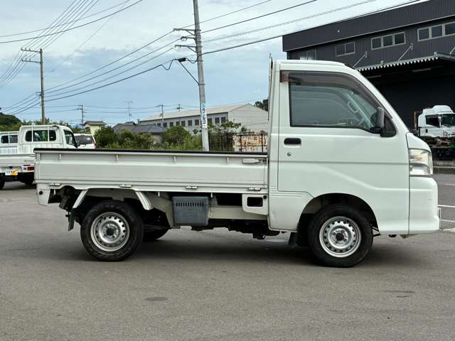 Toyota Pixis Truck 9