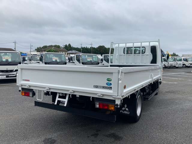 Mitsubishi Fuso Canter 5