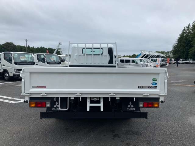 Mitsubishi Fuso Canter 6