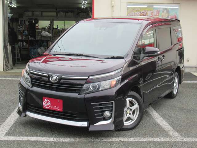 Toyota Voxy 5