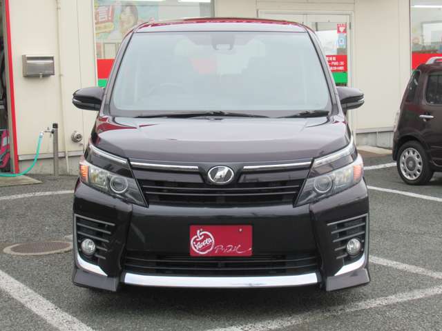 Toyota Voxy 6