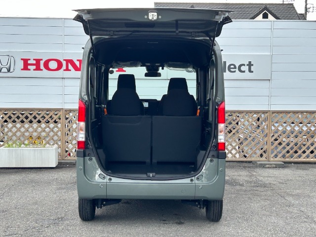 Honda N-VAN 8