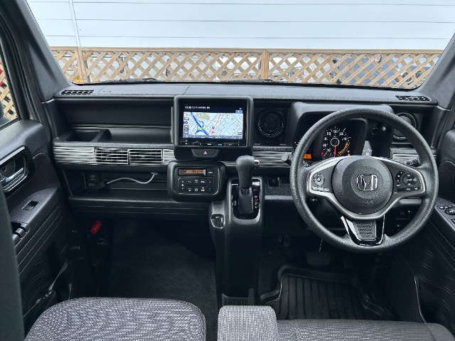 Honda N-VAN 9