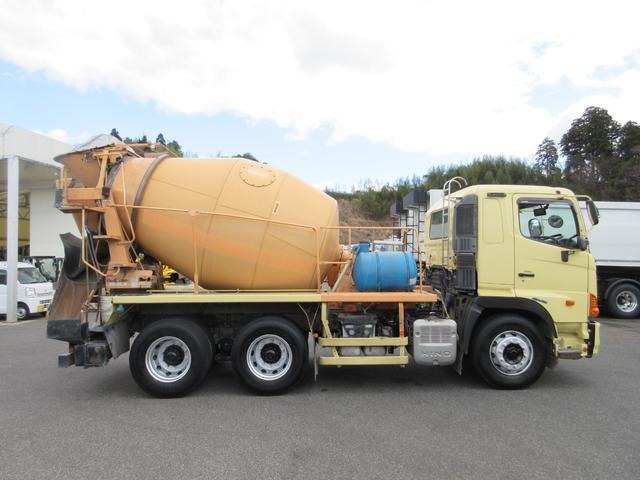 Hino Profia 6