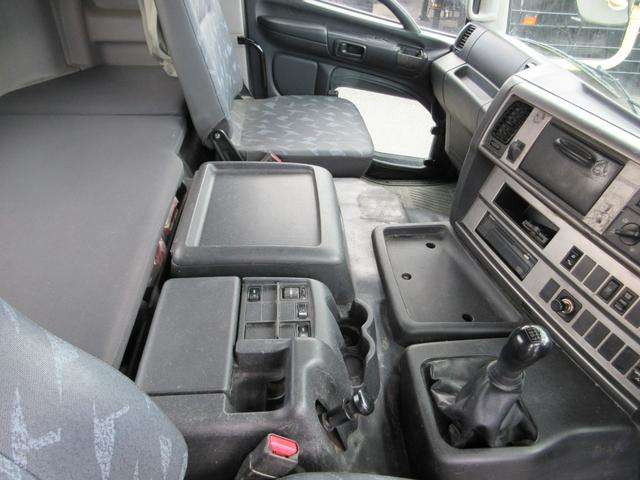 Hino Profia 9