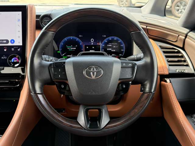 Toyota Vellfire 12