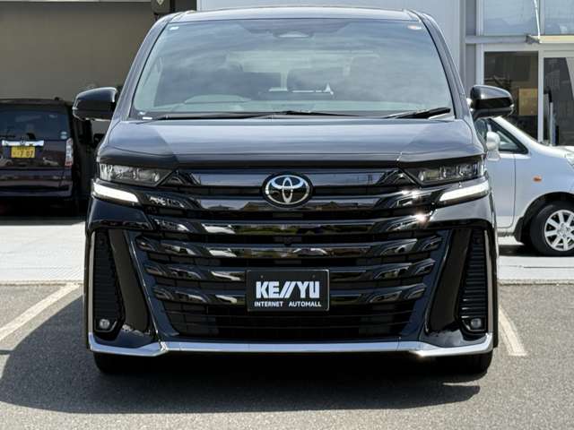 Toyota Vellfire 6