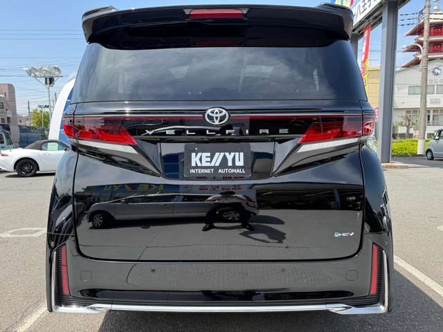 Toyota Vellfire 9