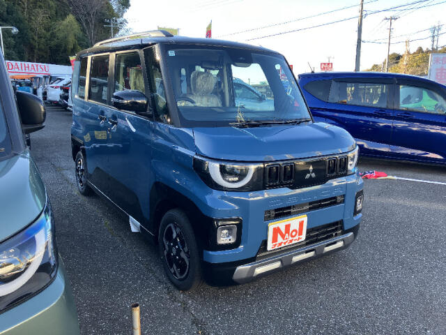 Mitsubishi Delica Mini 6