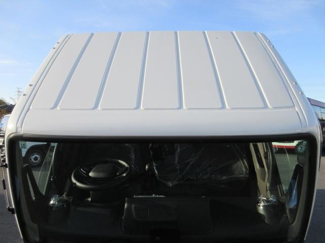 Mitsubishi Fuso Canter 10