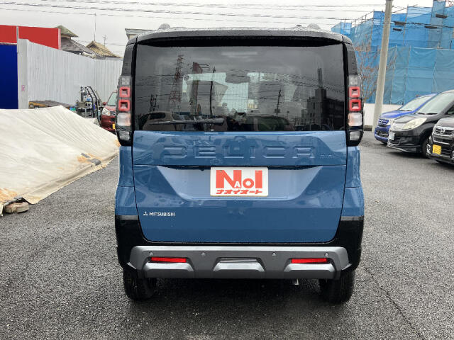 Mitsubishi Delica Mini 5