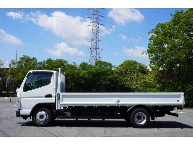 Mitsubishi Fuso Canter 12
