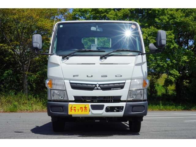 Mitsubishi Fuso Canter 7