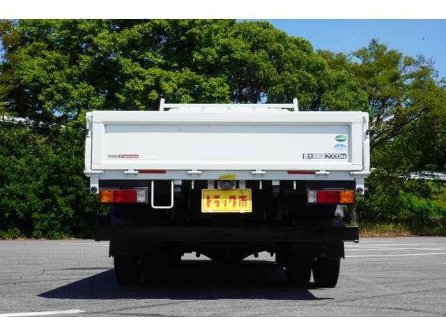 Mitsubishi Fuso Canter 10