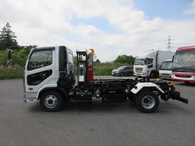 Mitsubishi Fuso Fighter 3