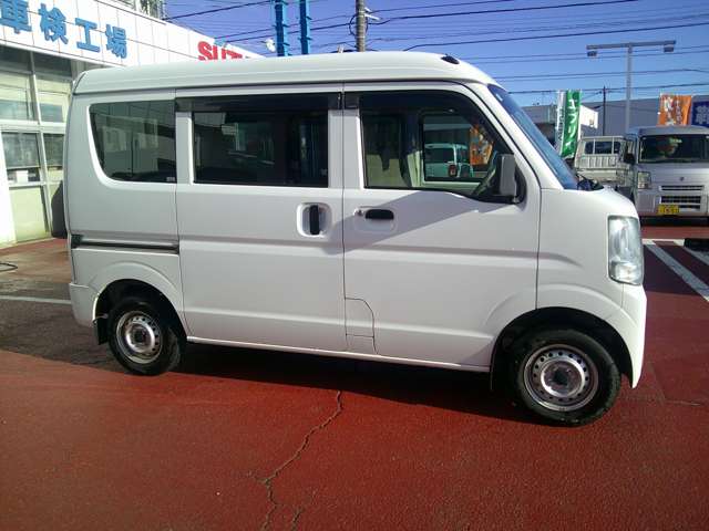 Suzuki Every 11